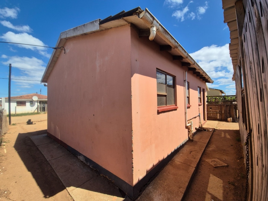 2 Bedroom Property for Sale in Bethelsdorp Eastern Cape